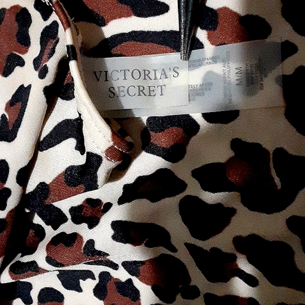 Victoria's Secret Halter Top Leopard Print Swimwear Size Medium